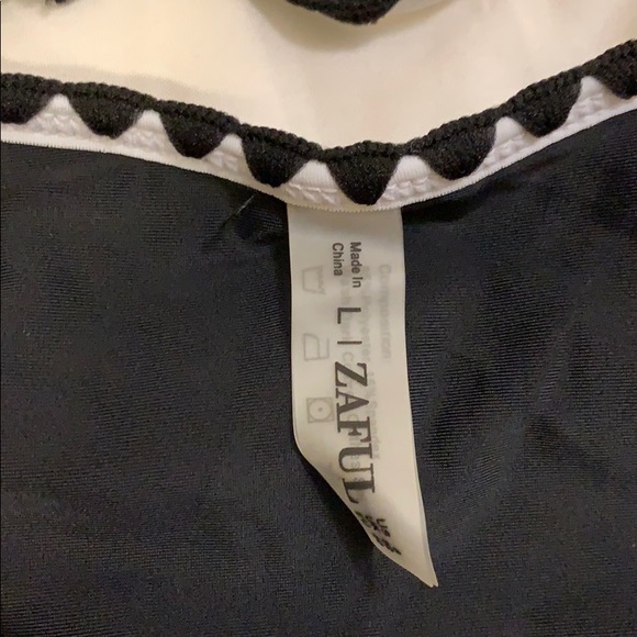 brand new zaful swimsuit - Picture 2 of 2